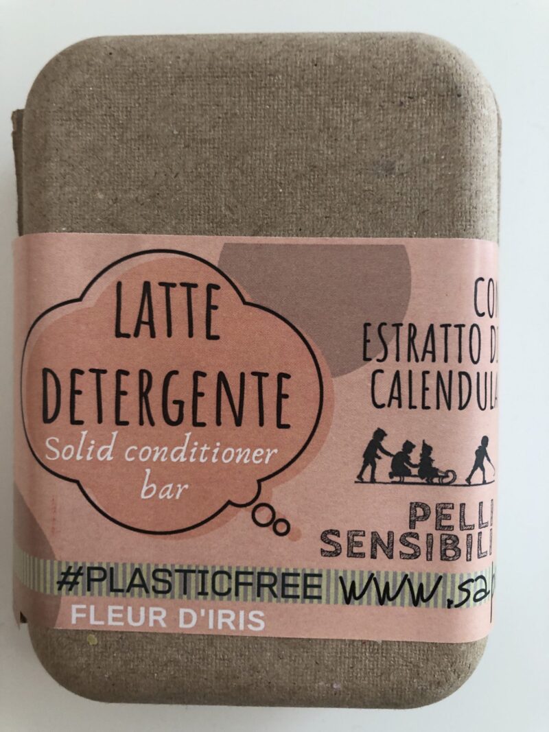 Latte detergente pelli sensibili